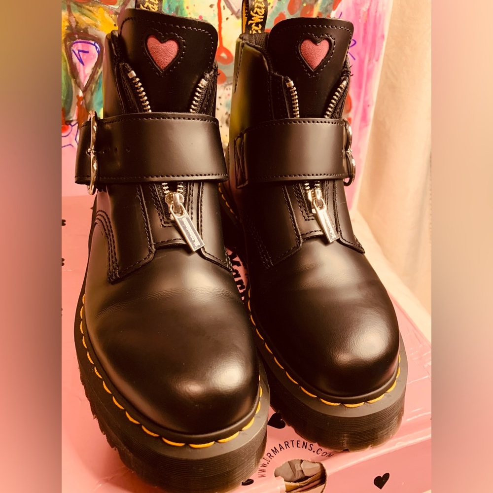 Dr Marten x Lazy Oaf Pre-Loved Lo Buckle Boot - Picture 5 of 10
